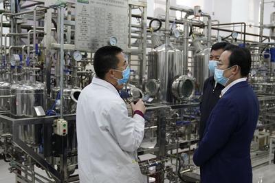 市委常委、教育工委書記夏林茂一行蒞臨我校調研指導生物技術開發服務工作